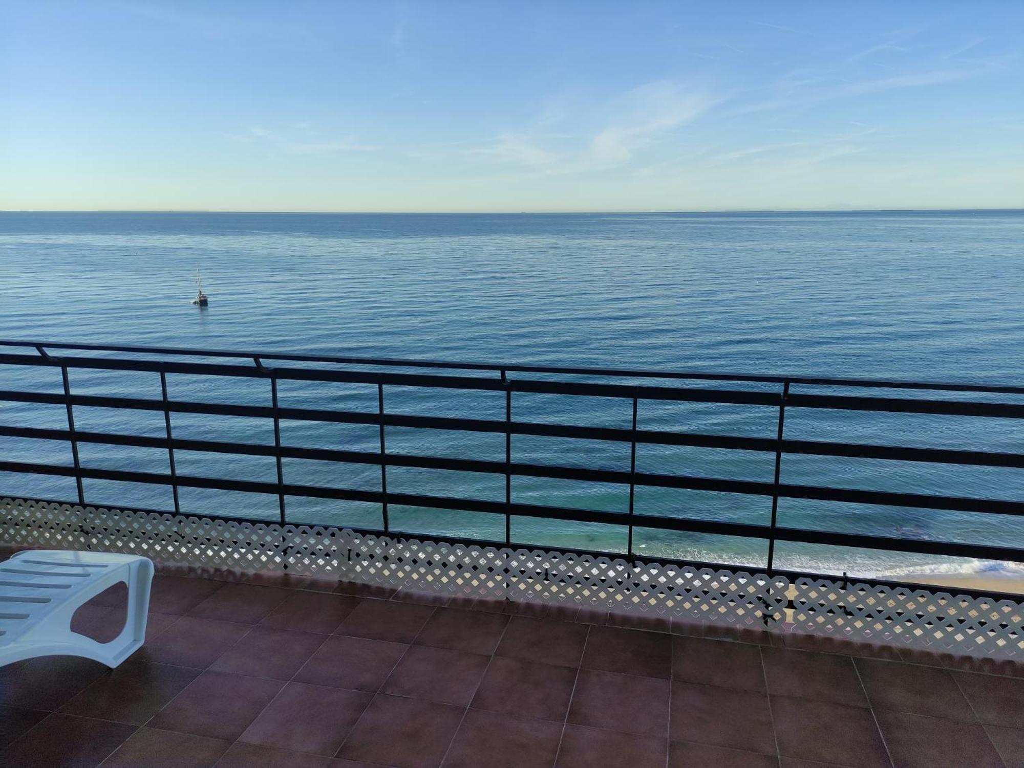 Apartment In Marbella First Line Beach Apto 4-6 Eksteriør billede